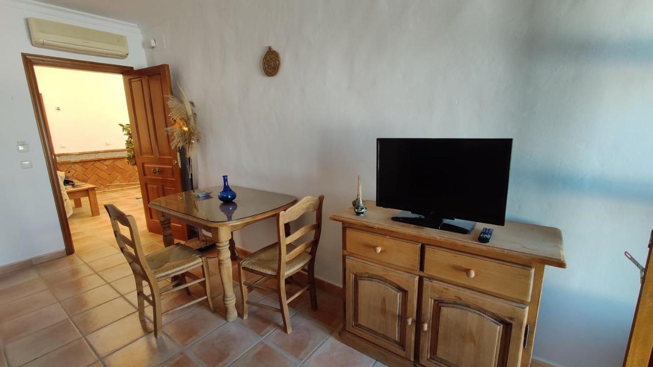Apartamentos Mas Conil Conil De La Frontera Exterior photo